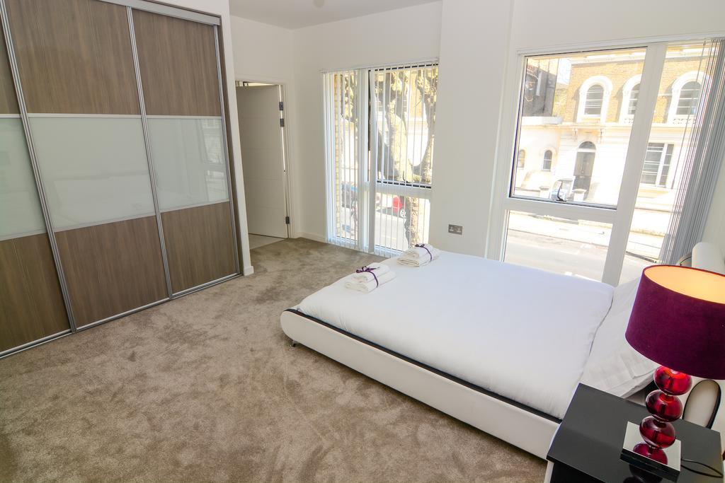 Apartment Wharf - Cambridge Av Лондон Екстер'єр фото