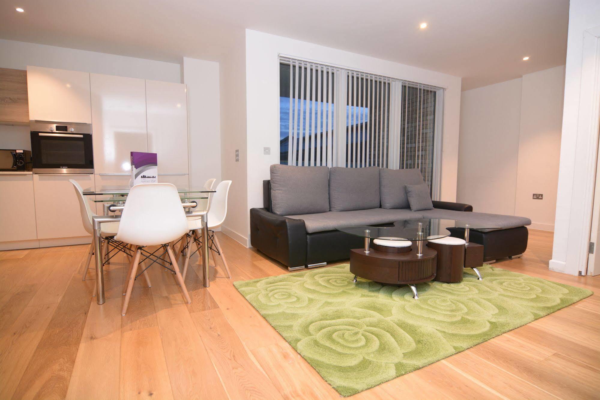 Apartment Wharf - Cambridge Av Лондон Екстер'єр фото
